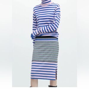 Marni Uniqlo multicolored skirt
in stripes size small